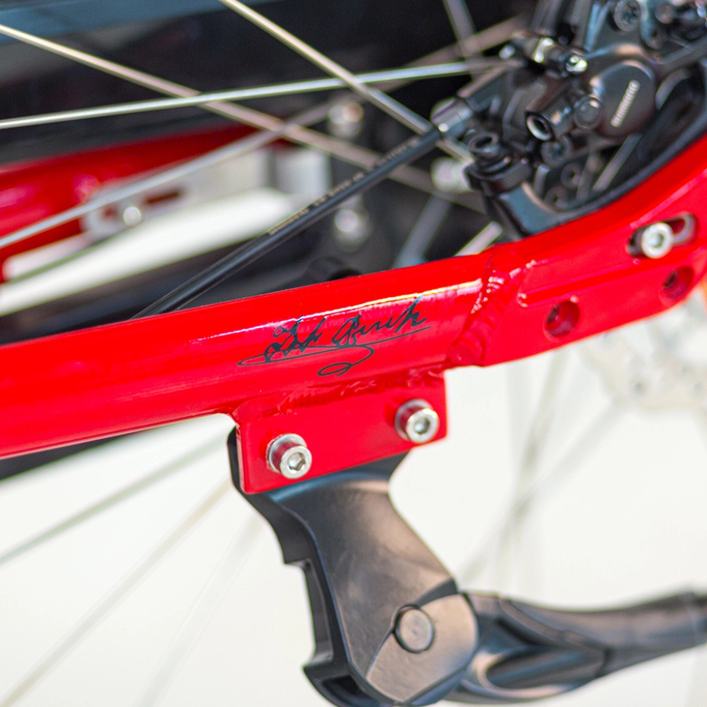 PUCH E-Modern N7 | Signal Red GlossyPUCH E-Modern N7 | Signal Red Glossy